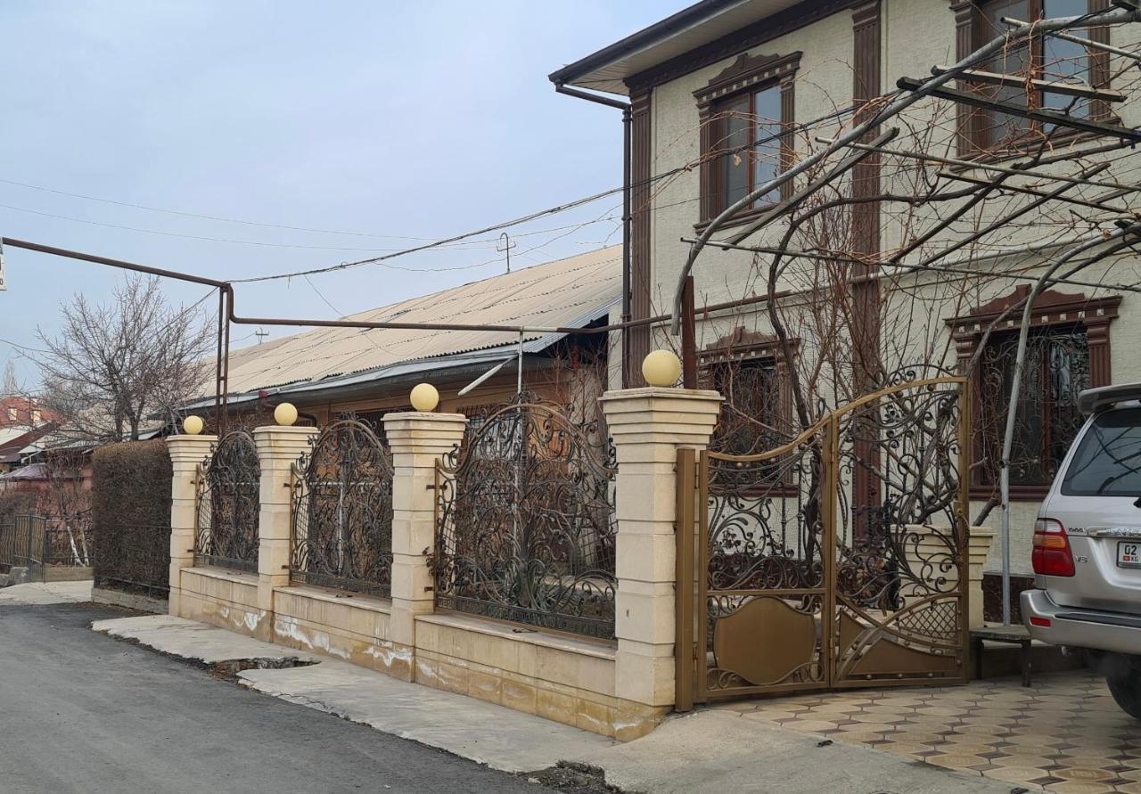 Sultan Saray Osh Exterior foto