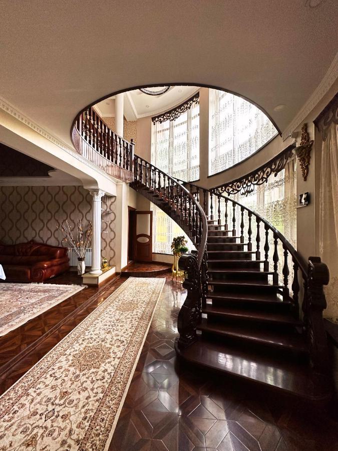 Sultan Saray Osh Exterior foto